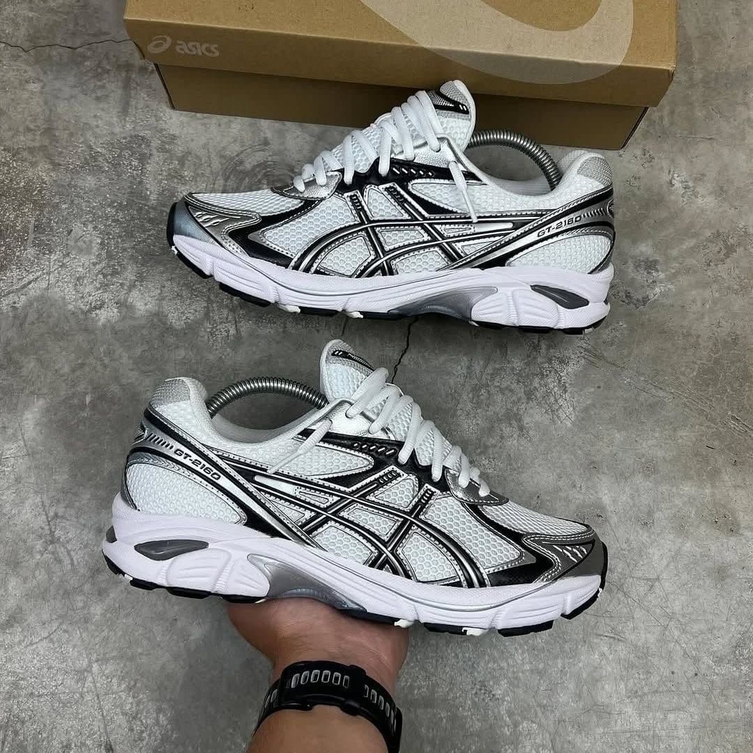 ASICS Gel-Kayano 14