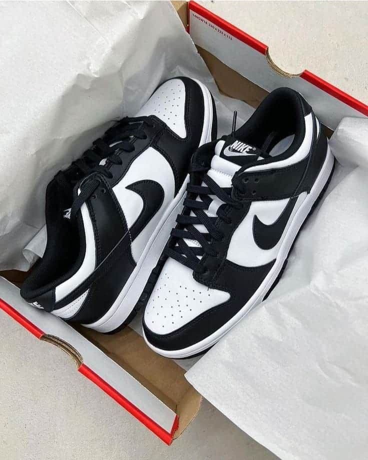 Nike Dunk Low Panda